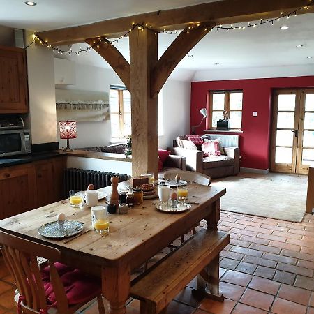 Delightful Cottage On The River Adur Close To Brighton & The Downs No Dogs Sorry Upper Beeding Ngoại thất bức ảnh