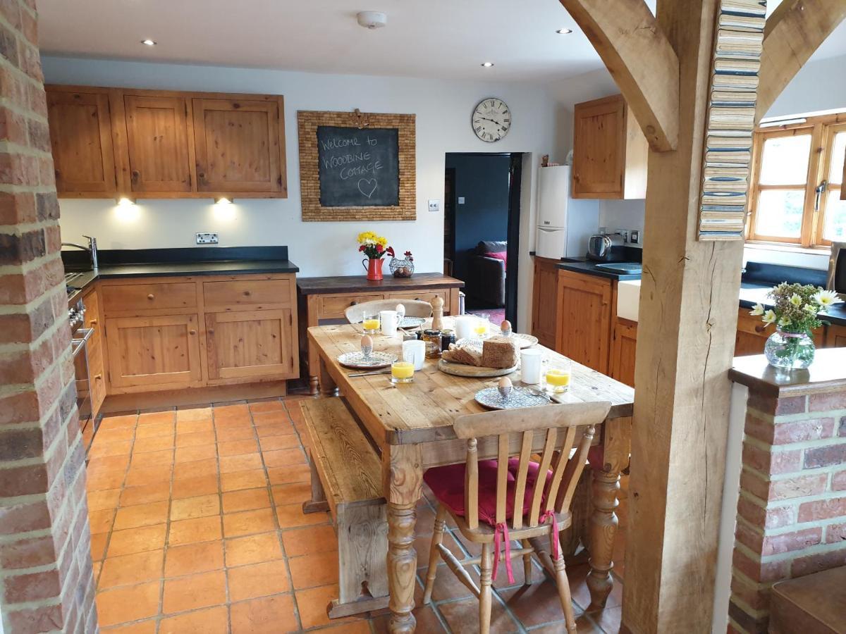 Delightful Cottage On The River Adur Close To Brighton & The Downs No Dogs Sorry Upper Beeding Ngoại thất bức ảnh